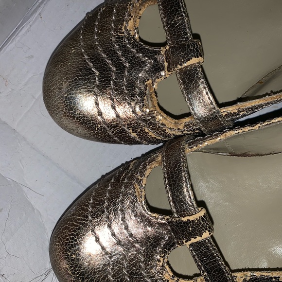 Bullboxer Women’s Slip On Flats - Cute Shoes! - Picture 3 of 7